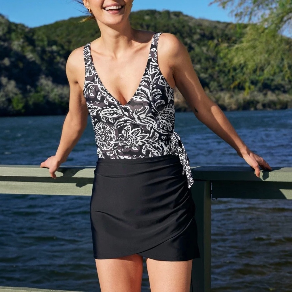 Summersalt The Ruched Swim Skirt